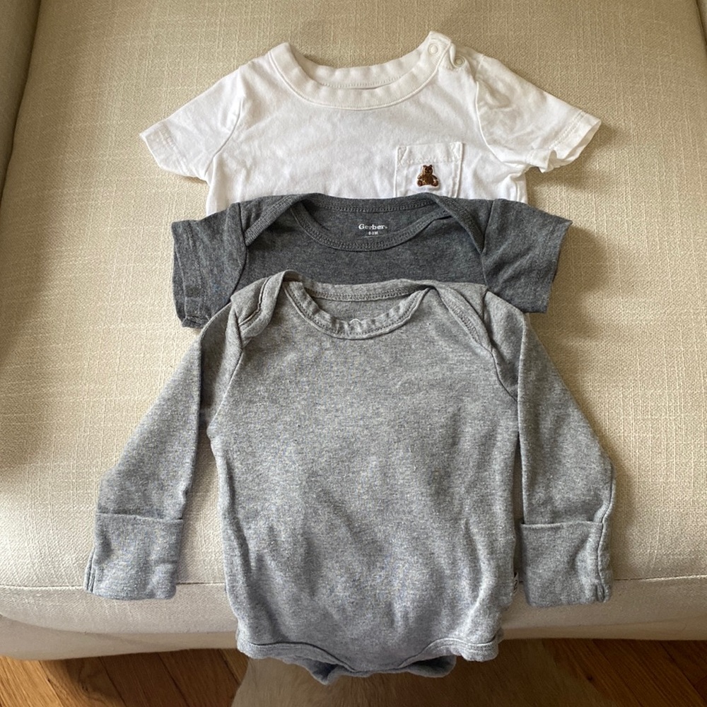 0-3 months Neutral Onesies